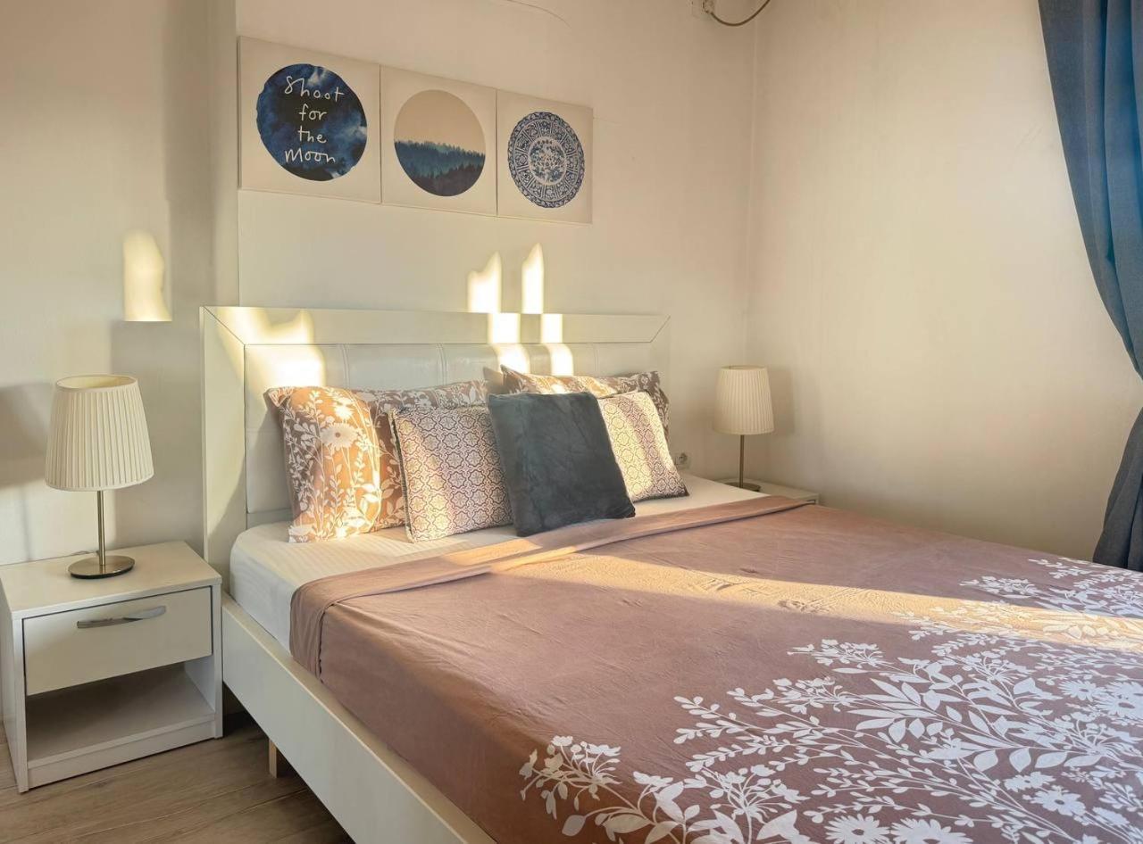 Morina Sea View Apartment Sarandë Eksteriør billede